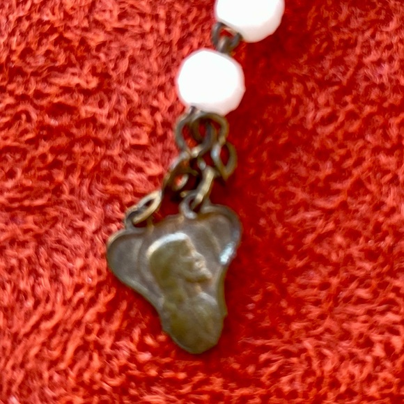 Beautiful Reworked Artisan VINTAGE ROSARY Lariat Style NECKLACE O/S - Picture 4 of 12
